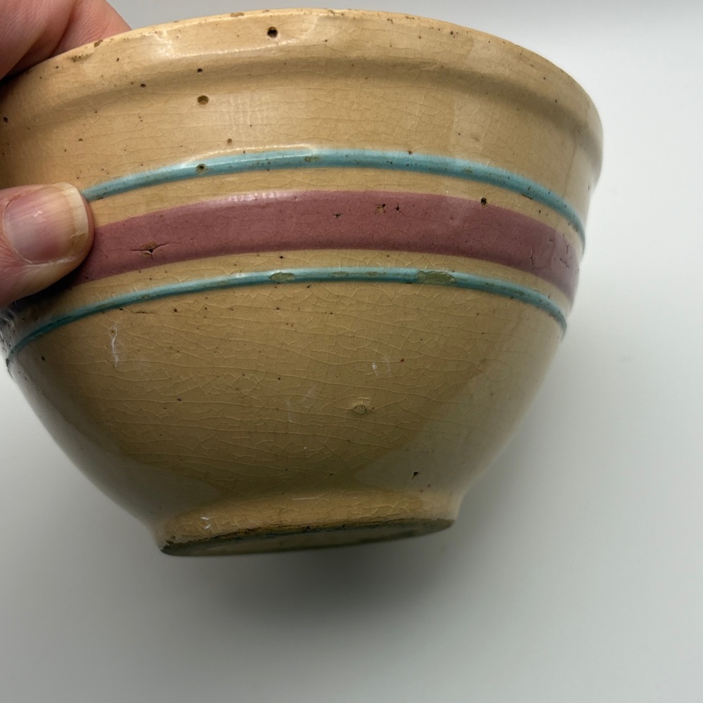 Vintage Ceramic Bowl with Stripes - Picture 11 of 14